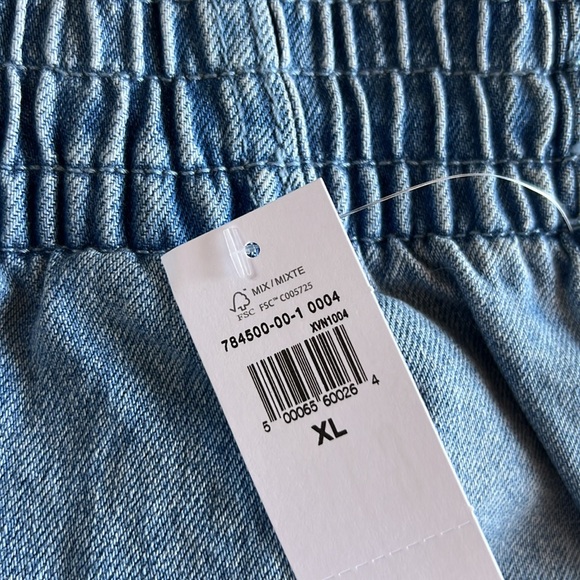 NWT Gap denim shorts - Picture 5 of 10